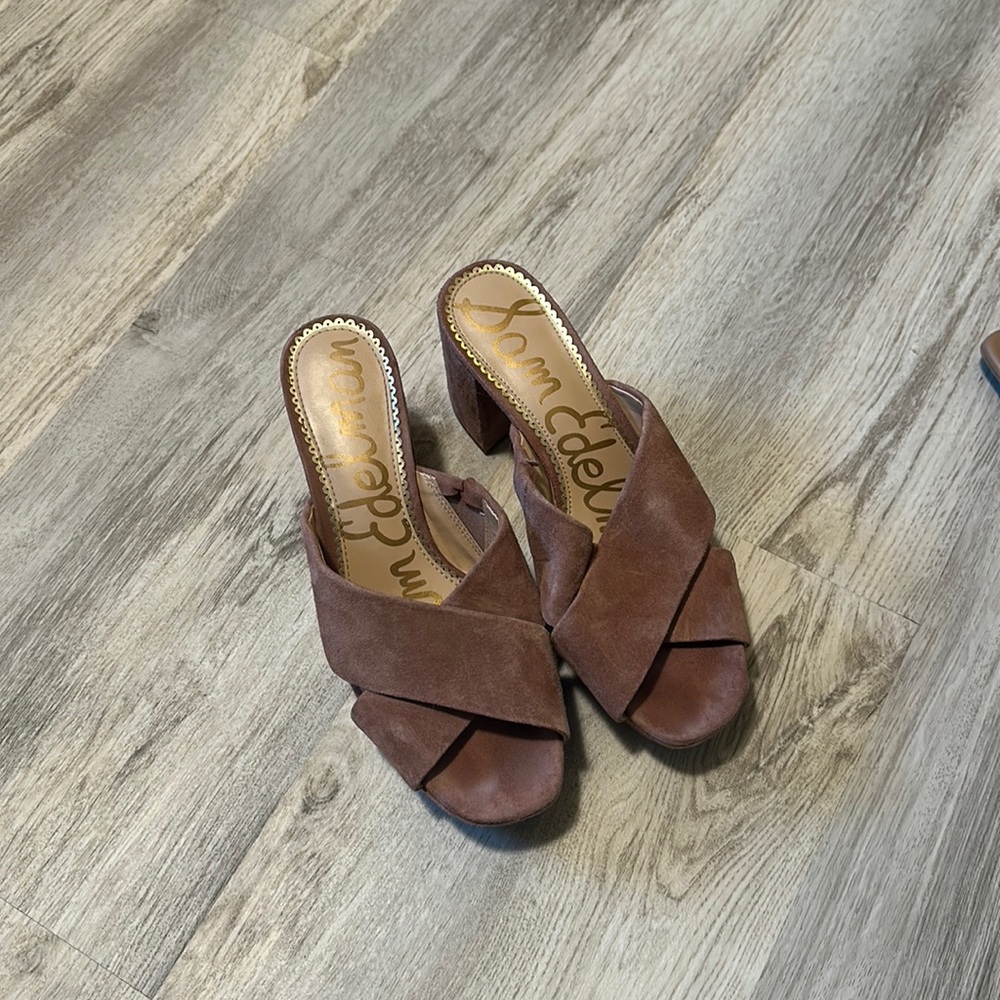 Women’s Sam Edelmans heels.